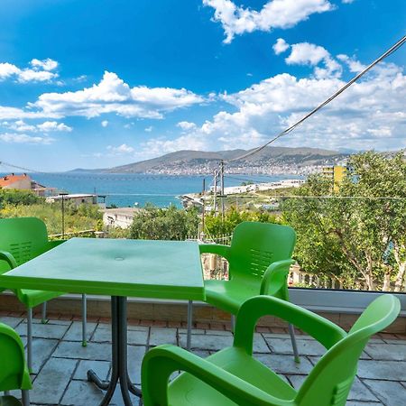 Duraj Apartment Sarandë Exteriör bild