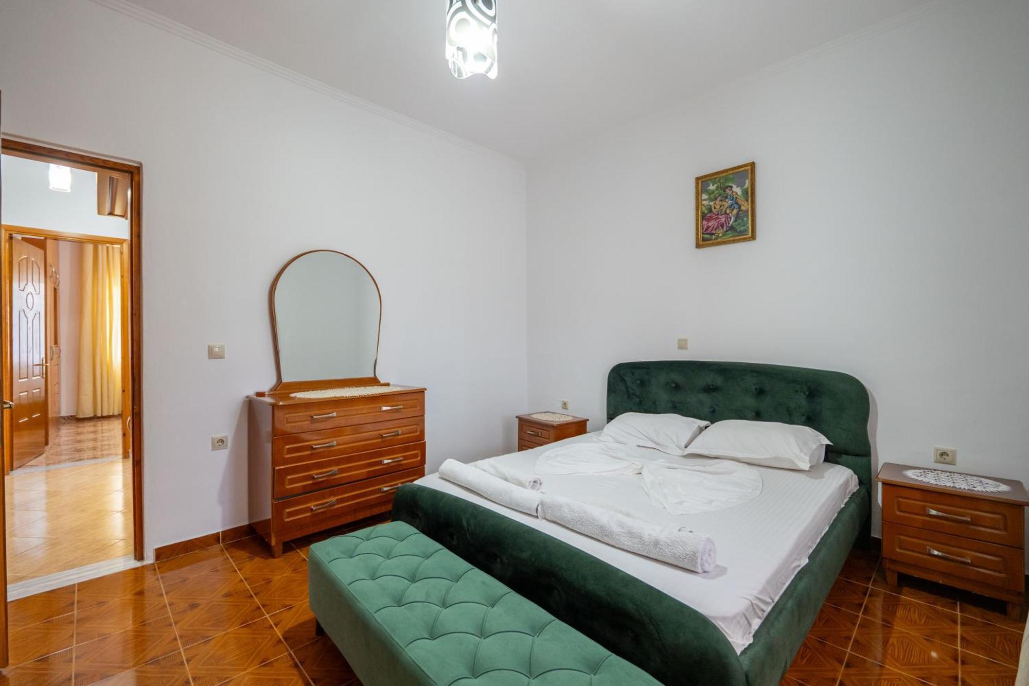 Duraj Apartment Sarandë Exteriör bild