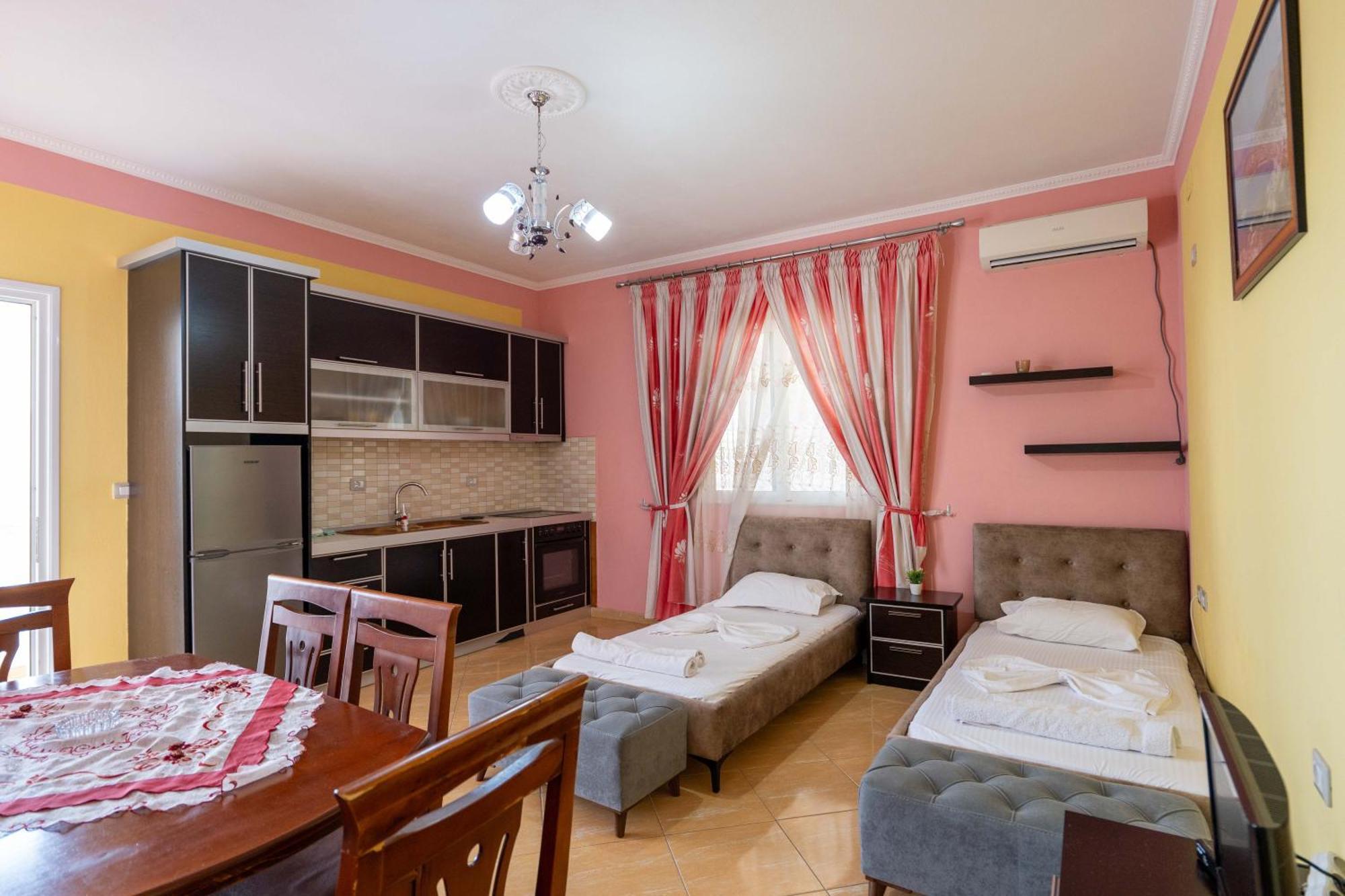 Duraj Apartment Sarandë Exteriör bild